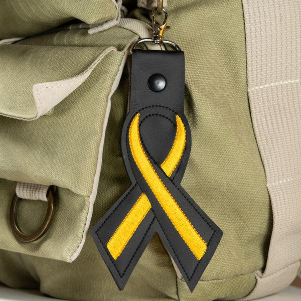 Thin Gold Line Leather Ribbon Keychain
